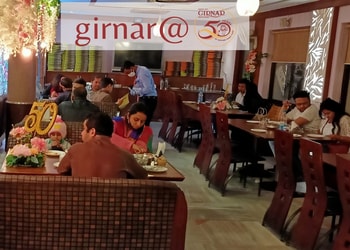 Girnar-restaurant-Family-restaurants-Raipur-Chhattisgarh-1