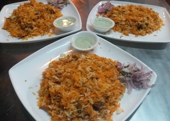 Giza-Fast-food-restaurants-Bilaspur-Chhattisgarh-3