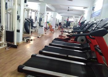 Gladiator-health-fitness-centre-Gym-Ernakulam-junction-kochi-Kerala-3