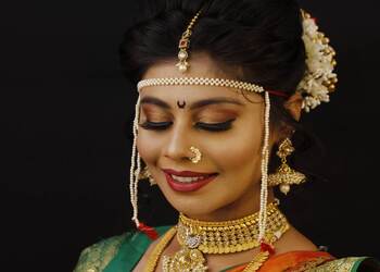 Glamfort-makeup-and-hair-academy-Bridal-makeup-artist-Churchgate-mumbai-Maharashtra-3