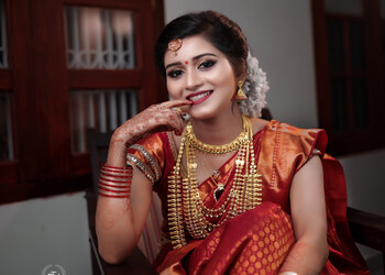 Glamup-by-thamannah-noushaf-Makeup-artist-Feroke-kozhikode-Kerala-3