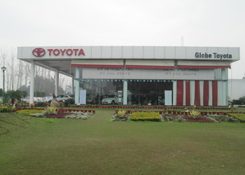 Globe-toyota-Car-dealer-Karnal-Haryana-1