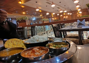 Gokul-restaurant-Pure-vegetarian-restaurants-Harmu-ranchi-Jharkhand-2