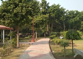 Gol-bagh-Public-parks-Amritsar-Punjab-3
