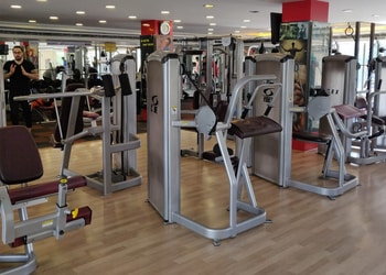 Golds-gym-Boxing-clubs-Chamrajpura-mysore-Karnataka-2