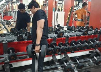 Golds-gym-Gym-Ahmednagar-Maharashtra-2