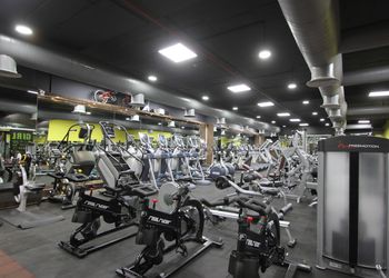 Golds-gym-Gym-Autonagar-vijayawada-Andhra-pradesh-3