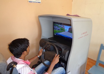 Goodluck-motor-driving-school-Driving-schools-Akola-Maharashtra-3