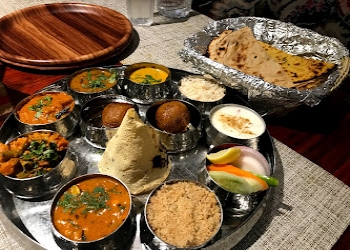 Govindam-retreat-Pure-vegetarian-restaurants-Bani-park-jaipur-Rajasthan-2