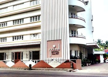 Grand-hotel-4-star-hotels-Kochi-Kerala-1