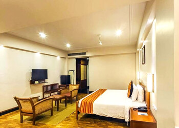 Grand-hotel-4-star-hotels-Kochi-Kerala-2
