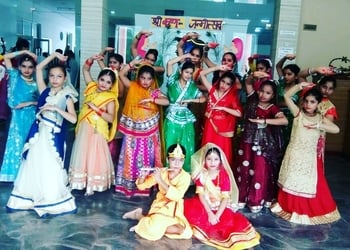 Gravity-dance-fitness-studio-Dance-schools-Meerut-Uttar-pradesh-2