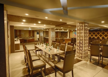 Green-restaurant-by-neelkanth-Pure-vegetarian-restaurants-Chinhat-lucknow-Uttar-pradesh-2