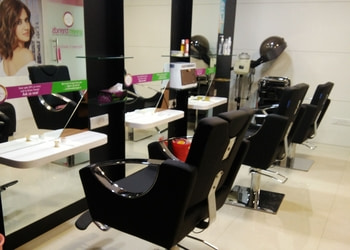 Green-trends-unisex-hair-and-style-salon-Beauty-parlour-Pratap-nagar-kakinada-Andhra-pradesh-2