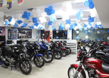 Gsm-bajaj-Motorcycle-dealers-Cyber-city-gurugram-Haryana-2