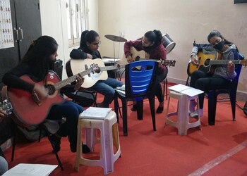 Guitar-crush-music-school-Music-schools-Hazaribagh-Jharkhand-1