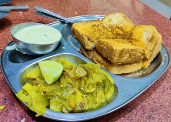 Gurudatta-bhavan-Pure-vegetarian-restaurants-Hubballi-dharwad-Karnataka-3