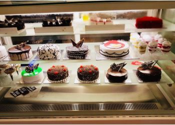 Hangout-eatery-Cake-shops-Nellore-Andhra-pradesh-1