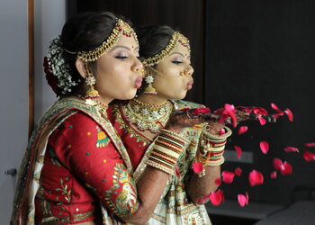 Harish-art-studio-Wedding-photographers-Jamnagar-Gujarat-1