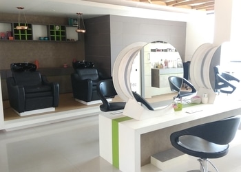 Head-master-unisex-salon-academy-Beauty-parlour-Gokul-hubballi-dharwad-Karnataka-2