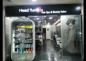 Head-turners-Beauty-parlour-Court-more-asansol-West-bengal-1