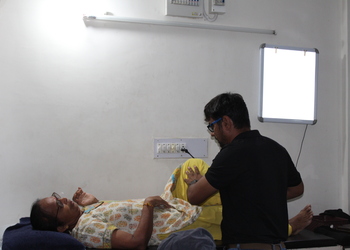 Health-focus-physiotherapy-clinic-Physiotherapists-Gandhinagar-Gujarat-2
