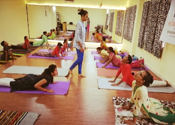 Healthmantra-zumba-yoga-classes-Yoga-classes-Gandhi-nagar-nanded-Maharashtra-2