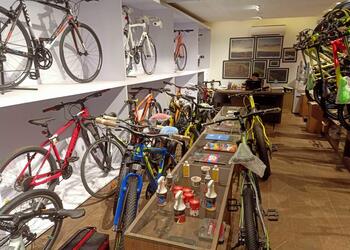 Hede-cycles-Bicycle-store-Goa-Goa-3