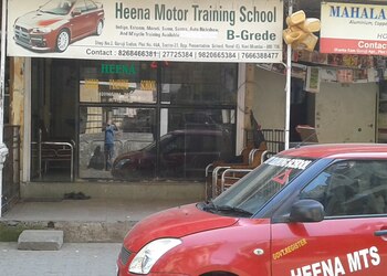 Heena-motor-training-school-Driving-schools-Navi-mumbai-Maharashtra-1