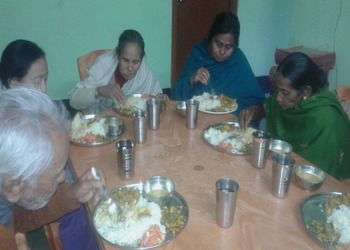 Helping-hands-old-age-home-Old-age-homes-Chandmari-guwahati-Assam-3