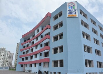 Hills-high-school-Cbse-schools-Surat-Gujarat-1