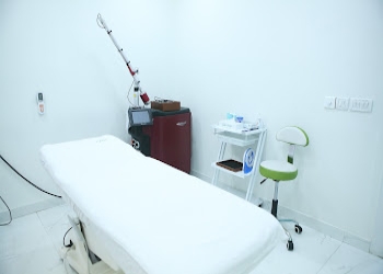 Himayatnagar-skin-and-laser-clinic-dermatology-experts-in-hyderabad-Dermatologist-doctors-Charminar-hyderabad-Telangana-2