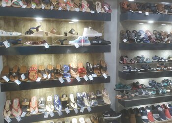 Hind-shoe-house-Shoe-store-Gaya-Bihar-3