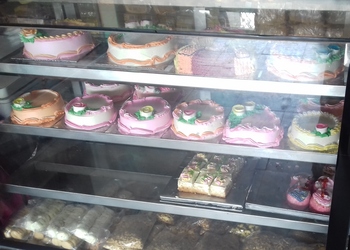 Hindumathas-cake-world-Cake-shops-Vizianagaram-Andhra-pradesh-2