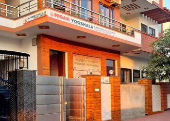 Hisar-yogshala-Yoga-classes-Hisar-Haryana-1