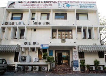 Holy-angels-hospital-Private-hospitals-New-delhi-Delhi-1