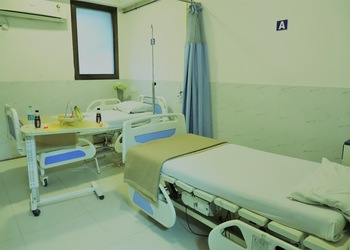 Holy-angels-hospital-Private-hospitals-New-delhi-Delhi-3