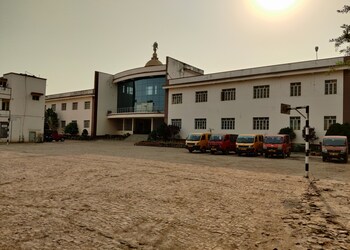 Holy-mission-sr-sec-school-Cbse-schools-Muzaffarpur-Bihar-1