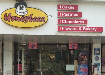 Honeybeee-cake-shop-Cake-shops-Vadodara-Gujarat-1