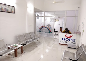 Hope-children-hospital-vaccination-centre-Child-specialist-pediatrician-Gotri-vadodara-Gujarat-2