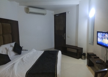 Hotel-abha-regency-3-star-hotels-Aligarh-Uttar-pradesh-2