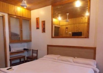 Hotel-ashutosh-inn-Budget-hotels-Shillong-Meghalaya-3