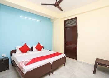 Hotel-dream-connect-Budget-hotels-Ghaziabad-Uttar-pradesh-2
