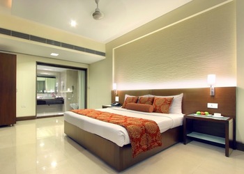 Hotel-express-towers-4-star-hotels-Vadodara-Gujarat-2