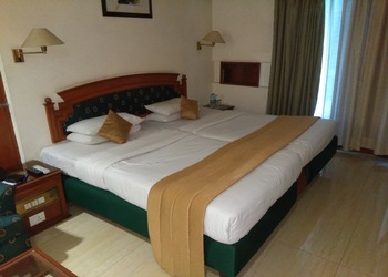 Hotel-gulmor-3-star-hotels-Ludhiana-Punjab-2