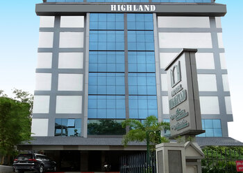 Hotel-highland-3-star-hotels-Thiruvananthapuram-Kerala-1