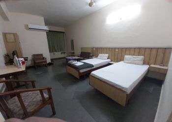Hotel-kapila-Budget-hotels-Nizamabad-Telangana-2