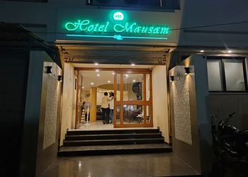 Hotel-mausam-3-star-hotels-Bhavnagar-Gujarat-1