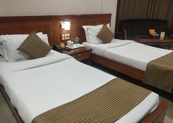 Hotel-mayura-3-star-hotels-Raipur-Chhattisgarh-2