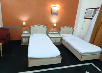 Hotel-melrose-inn-3-star-hotels-Aligarh-Uttar-pradesh-2